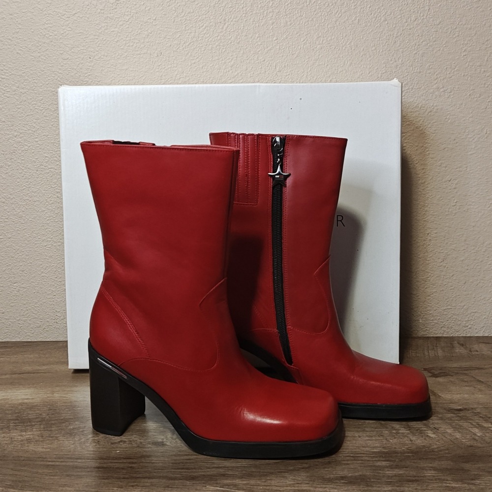 Tommy Hilfiger Lexi Boots Women 7 Red Leather Square Toe Block Heel W32164